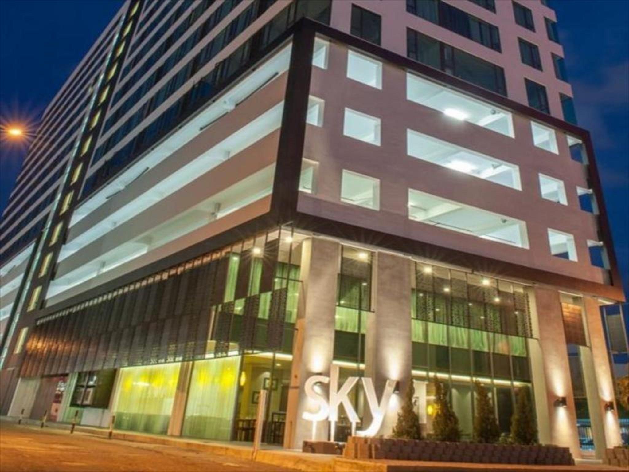 Sky Hotel Kota Kinabalu Eksteriør bilde