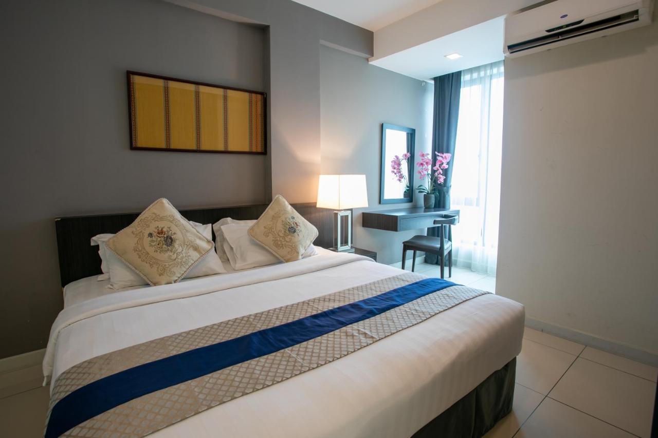 Sky Hotel Kota Kinabalu Eksteriør bilde