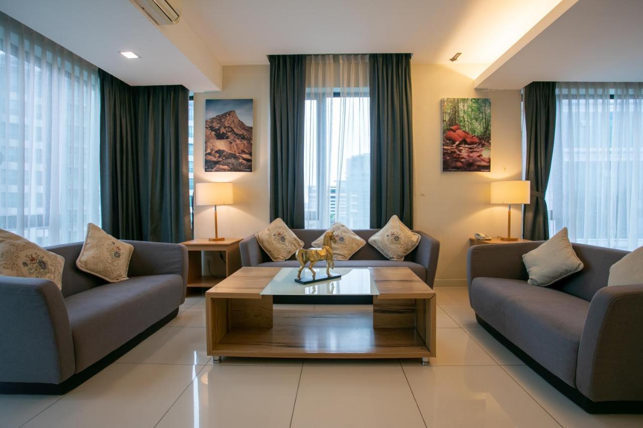 Sky Hotel Kota Kinabalu Eksteriør bilde