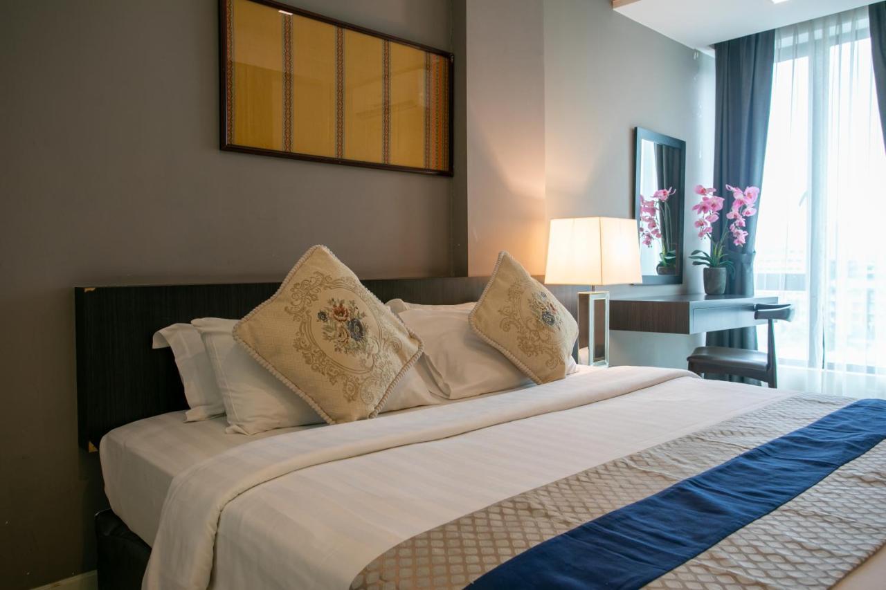 Sky Hotel Kota Kinabalu Eksteriør bilde