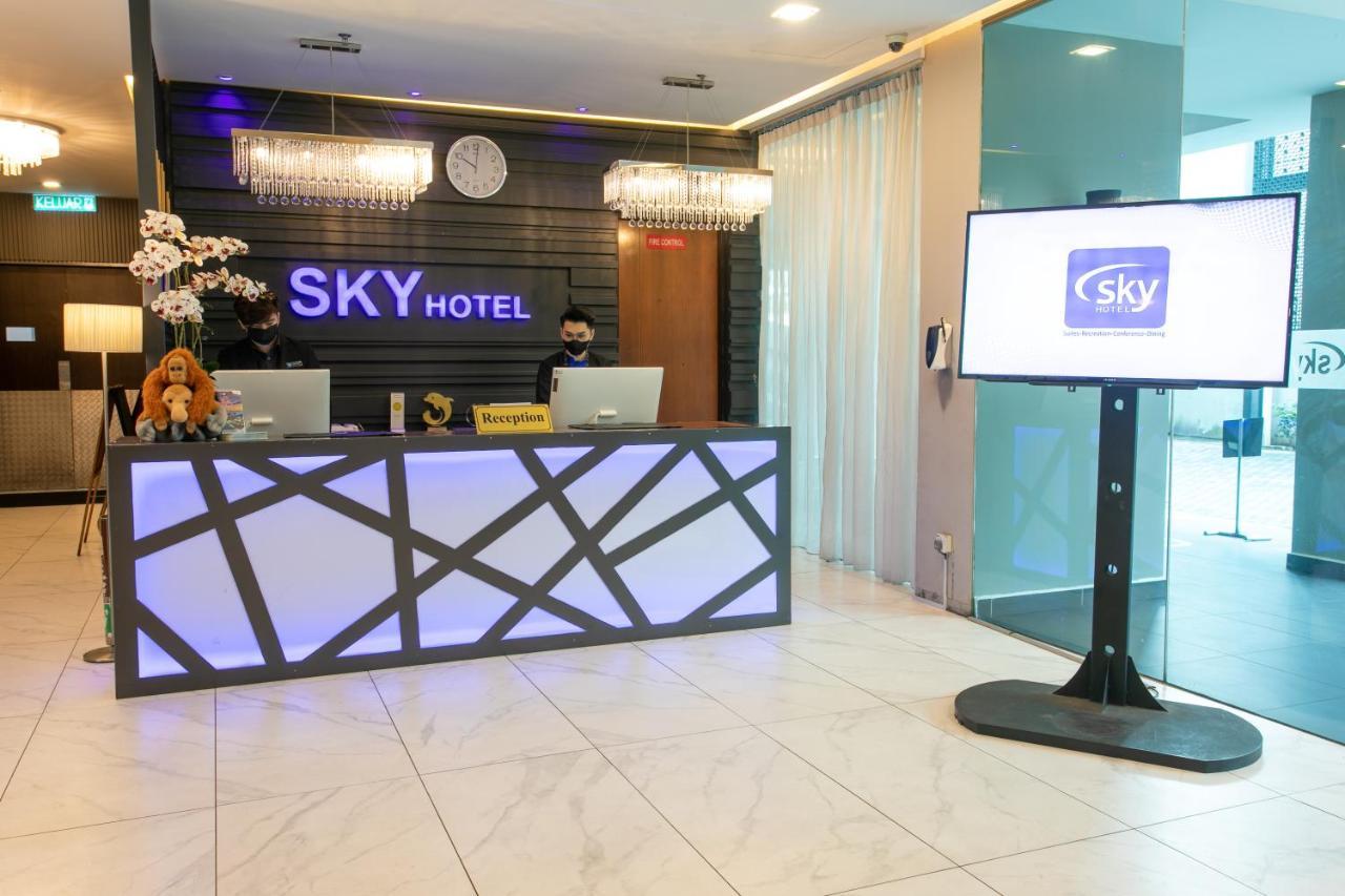Sky Hotel Kota Kinabalu Eksteriør bilde