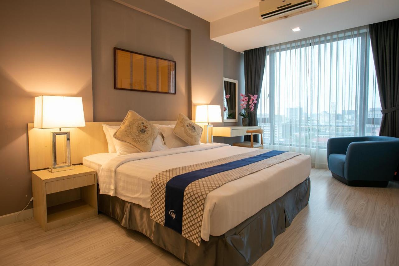 Sky Hotel Kota Kinabalu Eksteriør bilde