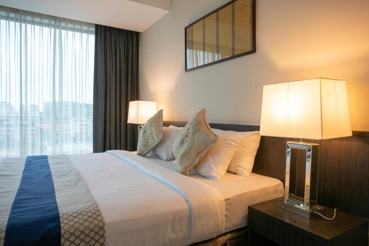 Sky Hotel Kota Kinabalu Eksteriør bilde