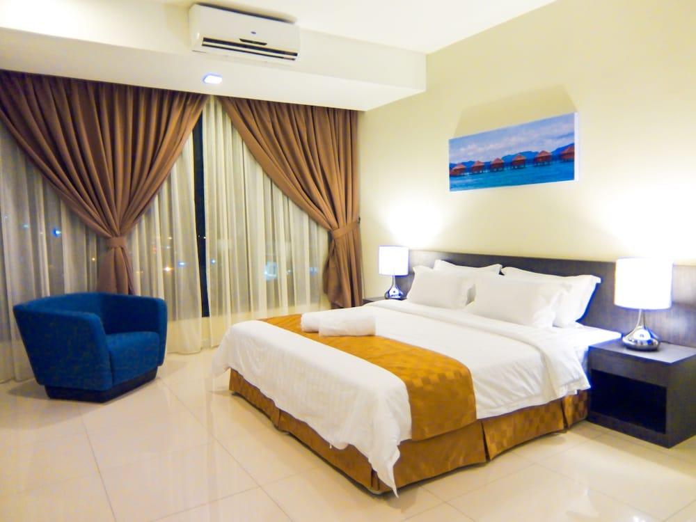 Sky Hotel Kota Kinabalu Eksteriør bilde