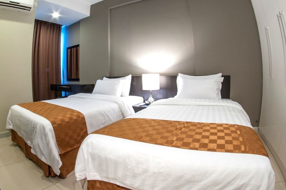 Sky Hotel Kota Kinabalu Eksteriør bilde
