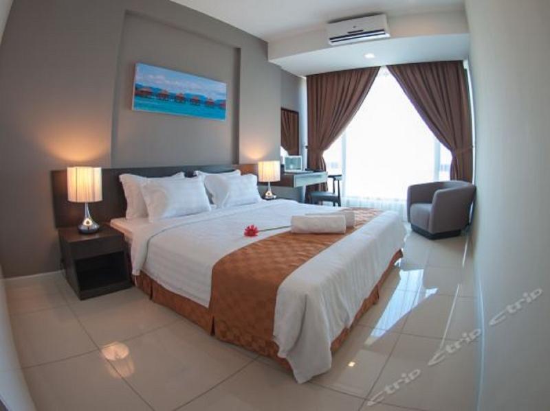 Sky Hotel Kota Kinabalu Eksteriør bilde